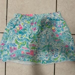Lily Pulitzer Skort Size xxsmall but fits like regular small.